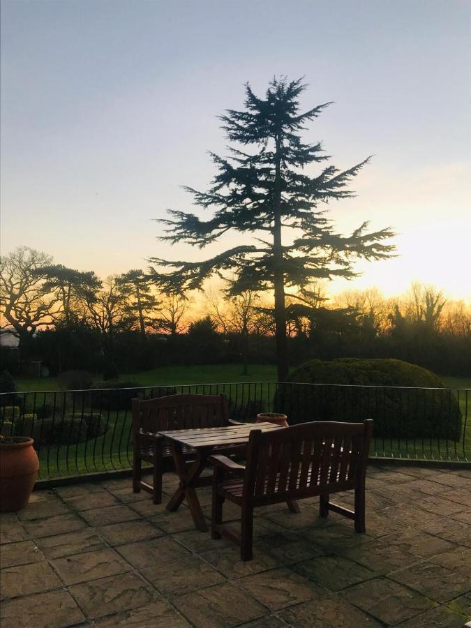 Отель The Manor At Bickley 3*
